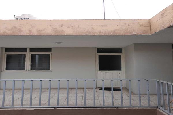 Foto de inmueble en Boulevard lázaro cárdenas #380, Col. José Sánchez del Río C.P. 59000, Sahuayo