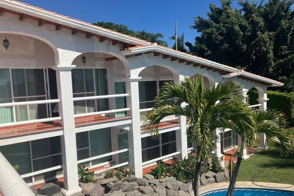 Foto de inmueble en Boulevard, Col. Lomas de Cocoyoc C.P. 62847, Atlatlahucan