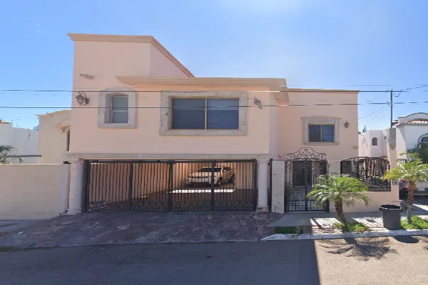 Foto de inmueble en Boulevard Lomas de Cortés #419, Col. Lomas de Cortés C.P. 85450, Guaymas