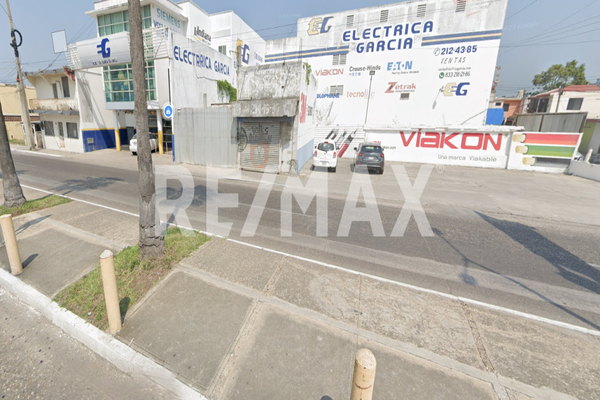 Foto de inmueble en Boulevard López Mateos, Col. Guadalupe Mainero C.P. 89070, Tampico