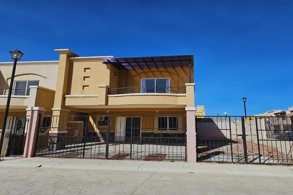 Foto de inmueble en Blvd. Los Viñedos #116, Col. Santa Matílde C.P. 42119, Pachuca de Soto