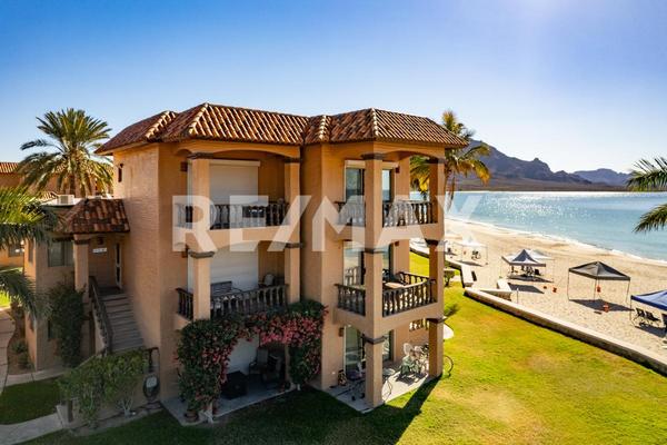 Foto de inmueble en Boulevard Manlio Fabio Beltrones, Col. Bahía C.P. 85506, Guaymas