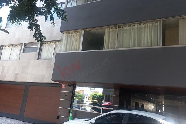 Foto de inmueble en Blvd. Manuel Ávila Camacho #166, Col. Lomas de Chapultepec VII Sección C.P. 11000, Miguel Hidalgo