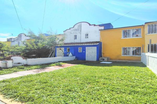 Foto de inmueble en Boulevard MaravillasMaravillasYautepec de ZaragozaYautepecMorelos, Col. Atlihuayan C.P. 62733, Yautepec