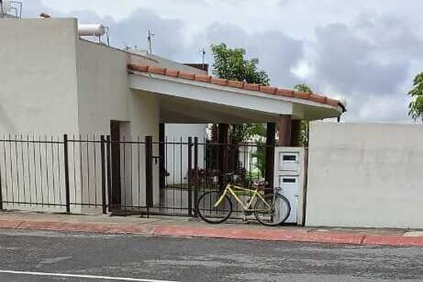 Foto de inmueble en Blvd. Museo Tecnológico s/nCol. Fraccionamiento Santa FeC.P. 62790XochitepecMorelos., Col. Real Santa Fe C.P. 62794, Xochitepec