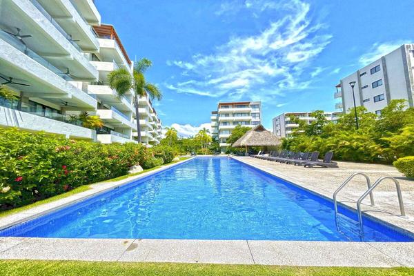 Foto de inmueble en Blvd. Nuevo Vallarta, Col. Nuevo Vallarta C.P. 63735, Bahía de Banderas