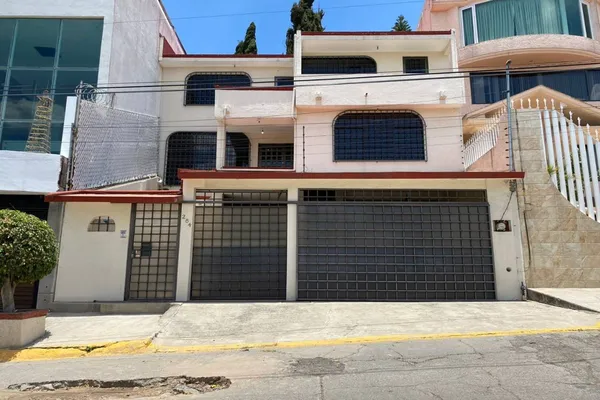 Foto de inmueble en Blvd Popocatépetl #284, Col. Lomas de Valle Dorado C.P. 54023, Tlalnepantla de Baz