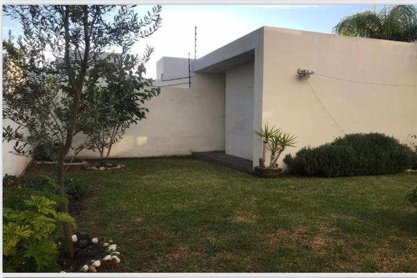 Foto de inmueble en Bulevar Privada Juriquilla, Col. Juriquilla Privada C.P. 76230, Querétaro