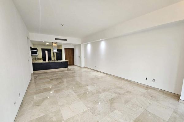 Foto de inmueble en blvd puerta de hierro, Col. Puerta de Hierro C.P. 45116, Zapopan