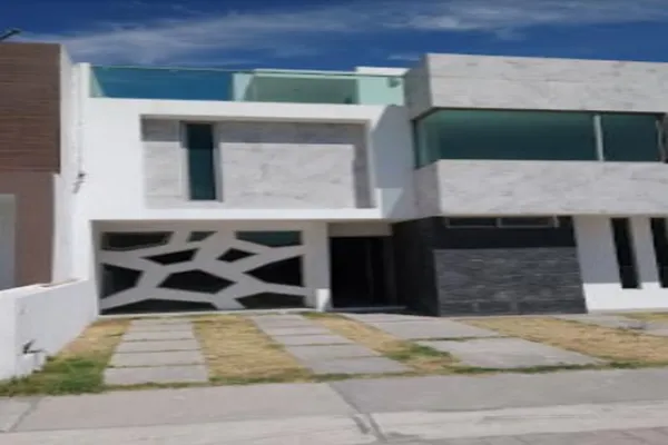 Foto de inmueble en BOULEVARD REAL DE ZIMAPAN #222, Col. Paseos de la Plata C.P. 42082, Pachuca de Soto