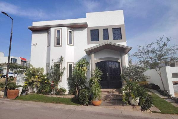 Foto de inmueble en Boulevard Senderos de Monteverde, Col. Senderos de Monte Verde C.P. 45646, Tlajomulco de Zúñiga