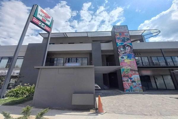 Foto de inmueble en Boulevard Senderos de Monteverde, Col. Senderos de Monte Verde C.P. 45646, Tlajomulco de Zúñiga