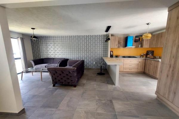 Foto de inmueble en Bvld Tizayuca, Cam. Viejo a El Carmen, Col. Tizara Town C.P. 43816, Tizayuca