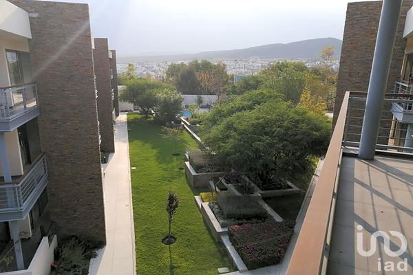 Foto de inmueble en boulevard universitario #2093, Col. Juriquilla C.P. 76226, Querétaro