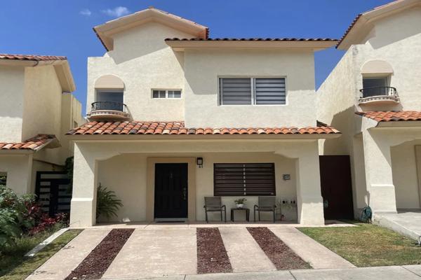 Foto de inmueble en Boulvd alta california, Col. Punto Sur C.P. 45645, Tlajomulco de Zúñiga