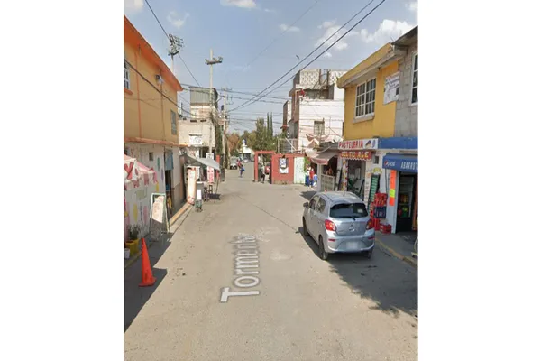 Foto de inmueble en BRISA #75, Col. Ehécatl (Paseos de Ecatepec) C.P. 55029, Ecatepec de Morelos