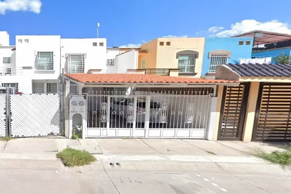 Foto de inmueble en  , Col. Brisas del Lago C.P. 37207, León