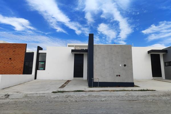 Foto de inmueble en briscia #200, Col. Comala C.P. 28450, Comala