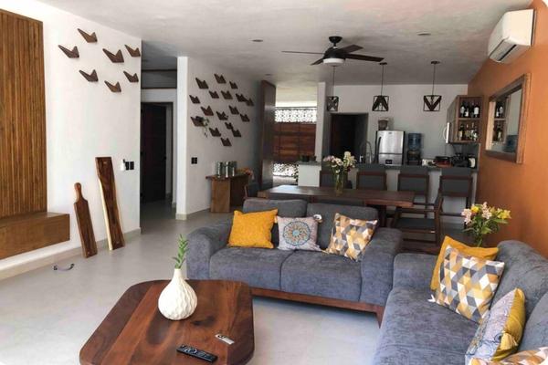Foto de inmueble en , Col. Bucerías Centro C.P. 63732, Bahía de Banderas