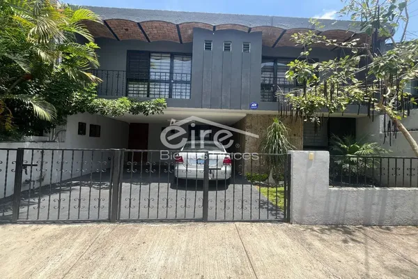 Foto de inmueble en Buenos Aires #2927, Col. Italia Providencia C.P. 44648, Guadalajara