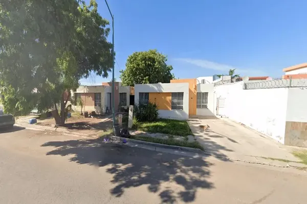 Foto de inmueble en BUGAMBILIA #0, Col. Brisas del Valle C.P. 85864, Navojoa