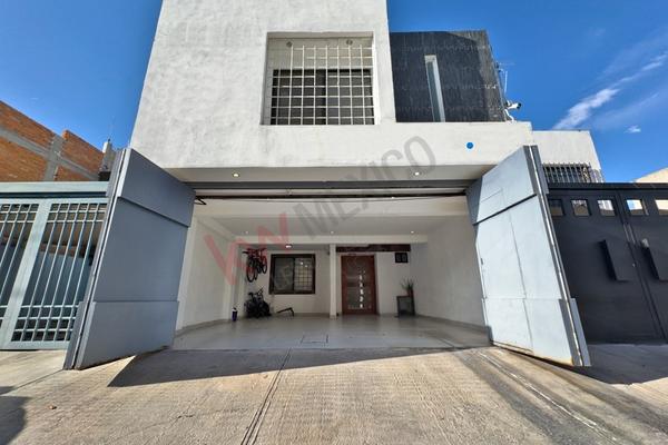 Foto de inmueble en Bugambilias #348, Col. Jacarandas C.P. 78148, San Luis Potosí
