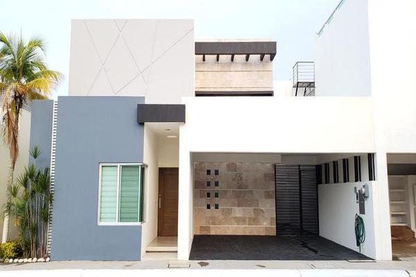 Foto de inmueble en  , Col. Bugambilias C.P. 96538, Coatzacoalcos