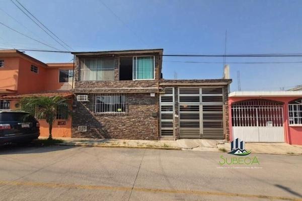 Foto de inmueble en  , Col. Bugambilias C.P. 91637, Emiliano Zapata