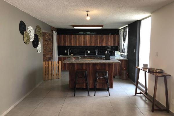 Foto de inmueble en  , Col. Bugambilias C.P. 37270, León