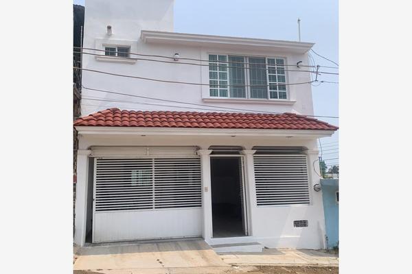 Foto de inmueble en Búhos #4, Col. Santa Isabel C.P. 96538, Coatzacoalcos