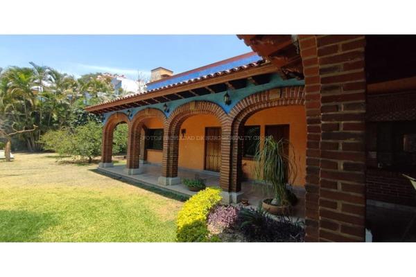 Foto de inmueble en  , Col. Burgos Bugambilias C.P. 62584, Temixco