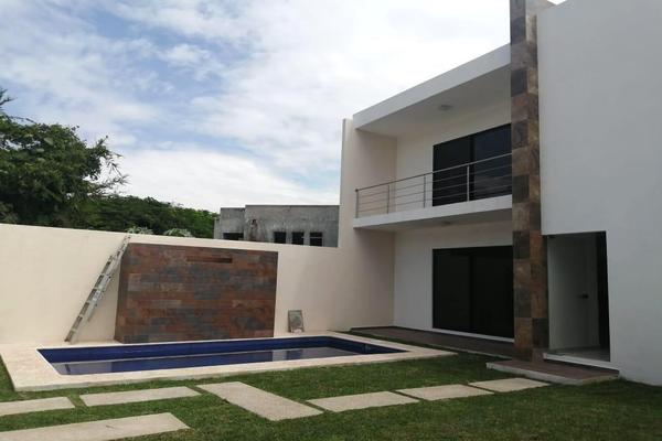 Foto de inmueble en  , Col. Burgos Bugambilias C.P. 62584, Temixco