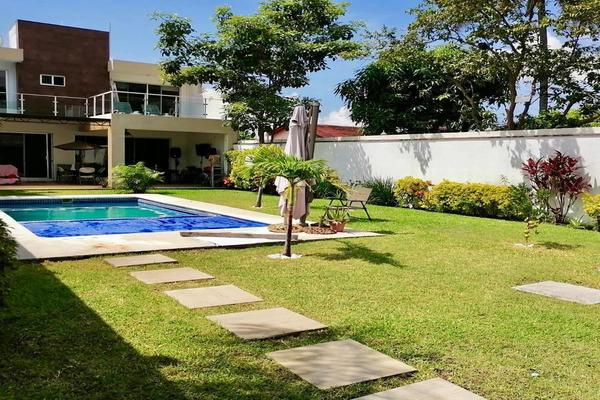 Foto de inmueble en  , Col. Burgos Bugambilias C.P. 62584, Temixco