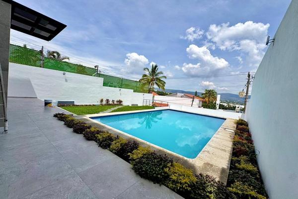 Foto de inmueble en  , Col. Burgos Bugambilias C.P. 62584, Temixco