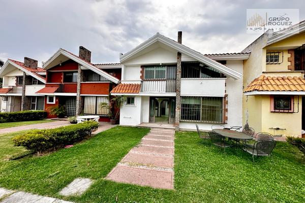 Foto de inmueble en  , Col. Burgos Bugambilias C.P. 62584, Temixco