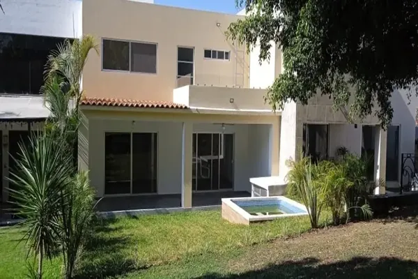 Foto de inmueble en  , Col. Burgos Bugambilias C.P. 62584, Temixco