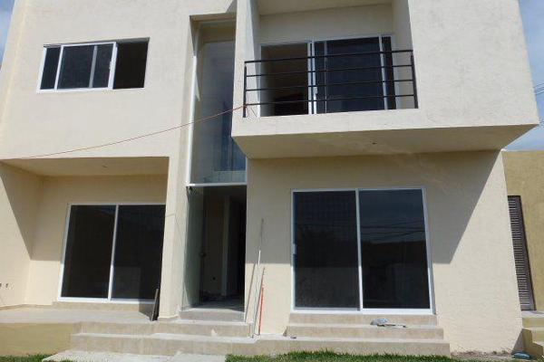 Foto de inmueble en  , Col. Burgos C.P. 62584, Temixco