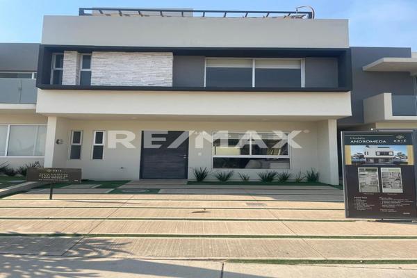 Foto de inmueble en Bv  Valle de los Imperios, Col. Nuevo México C.P. 45138, Zapopan