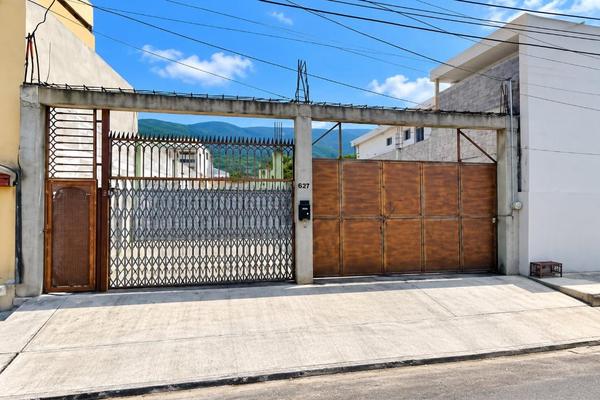 Foto de inmueble en  , Col. C. R. O. C. C.P. 64200, Monterrey