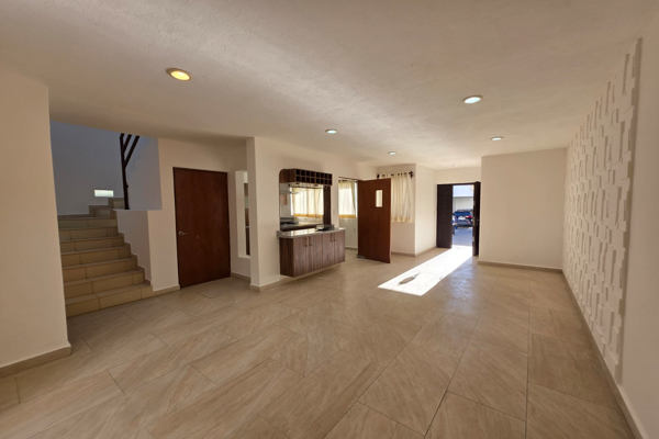 Foto de inmueble en C. Sendero de la Esperanza 46, Priv. Edén Casa 66, Lt 66, Fraccionamiento Milenio III, Santiago de Q, Col. Milenio III Fase A C.P. 76060, Querétaro