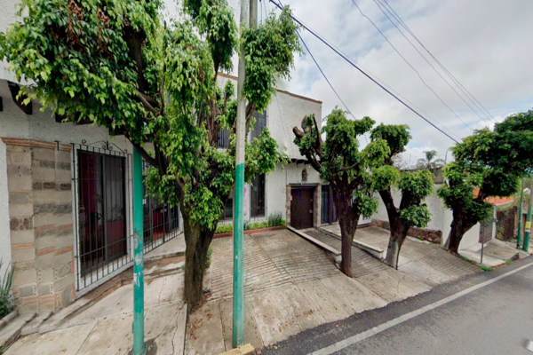 Foto de inmueble en Alta Tensión  #217, Col. Cantarranas C.P. 62448, Cuernavaca