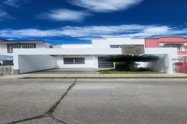 Foto de inmueble en Laguna Chairel 123, Brisas del Lago, 37207 León de los Aldama, Gto. #123, Col. Brisas del Lago C.P. 37207, León