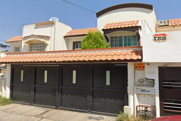 Foto de inmueble en Calle Santander, Col. Soledad de Graciano Sanchez Centro C.P. 78430, Soledad de Graciano Sánchez
