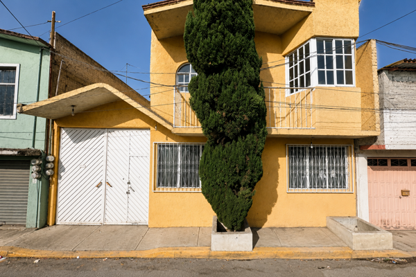 Foto de inmueble en Calle Ote. 28-A 8, San Isidro, 56617 Valle de Chalco Solidaridad, Méx. #s/n, Col. El Triunfo C.P. 56617, Valle de Chalco Solidaridad