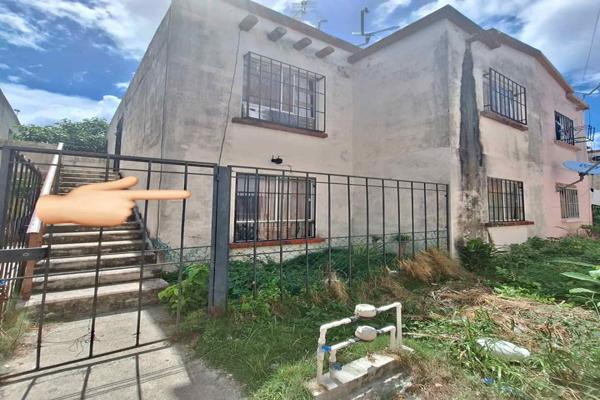 Foto de inmueble en AV MIGUEL HIDALGO #V-12 , Col. Villas Otoch Paraíso C.P. 77539, Benito Juárez