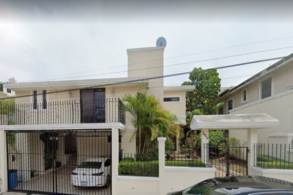 Foto de inmueble en LOMA ALTA  #200, Col. Loma de Rosales C.P. 89100, Tampico