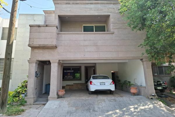 Foto de inmueble en San Jeronimo, Monterrey, N.L., Col. San Jerónimo C.P. 64640, Monterrey
