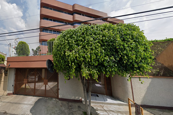 Foto de inmueble en Cruz del Campo Santo #23, Col. Santa Cruz del Monte C.P. 53110, Naucalpan de Juárez