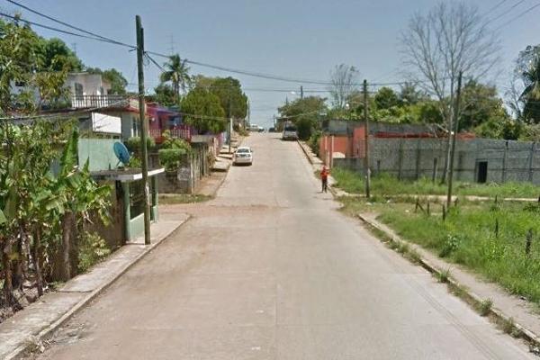 Foto de inmueble en 86726 Los Arbolitos, Tabasco #s/n, Col. Los Arbolitos C.P. 86726, Macuspana