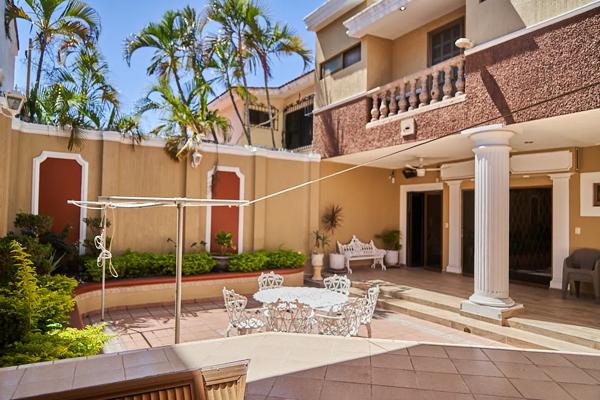 Foto de inmueble en Lomas de Mazatlán, Col. Lomas de Mazatlán C.P. 82110, Mazatlán